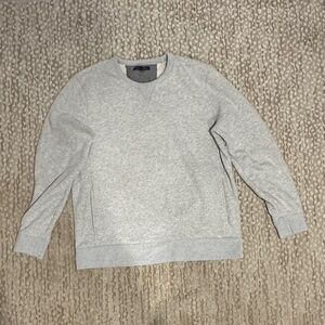 Banana Republic Light Gray Crewneck Sweater (320)